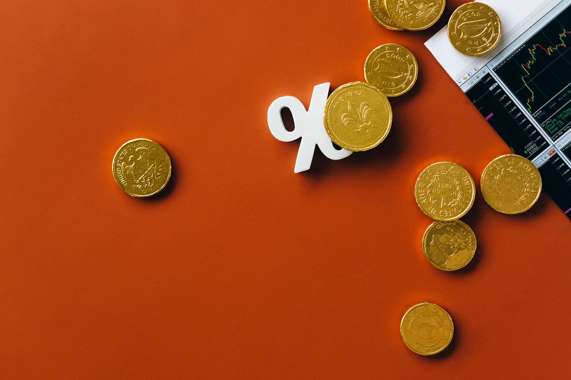 Inflacja 3,4%, a podwyżka stóp w grze? Jak się bronić w portfelu w wrześniu 2026